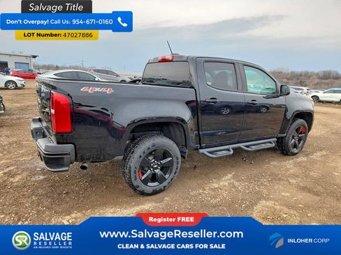 Used 2018 Chevrolet Colorado LT w/ Redline Special Edition image 3