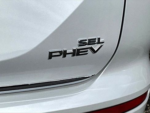 New 2025 Mitsubishi Outlander SEL image 24