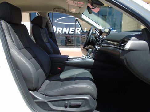 Used 2022 Honda Accord Sport Special Edition image 12