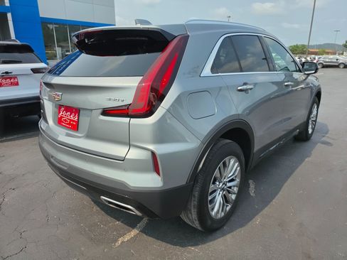 Used 2024 Cadillac XT4 Premium Luxury AWD/4WD image 5