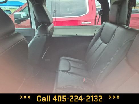 Used 2016 Jeep Wrangler Sahara w/ Connectivity Group AWD/4WD image 27