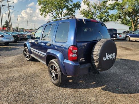 Used 2006 Jeep Liberty Limited AWD/4WD image 7