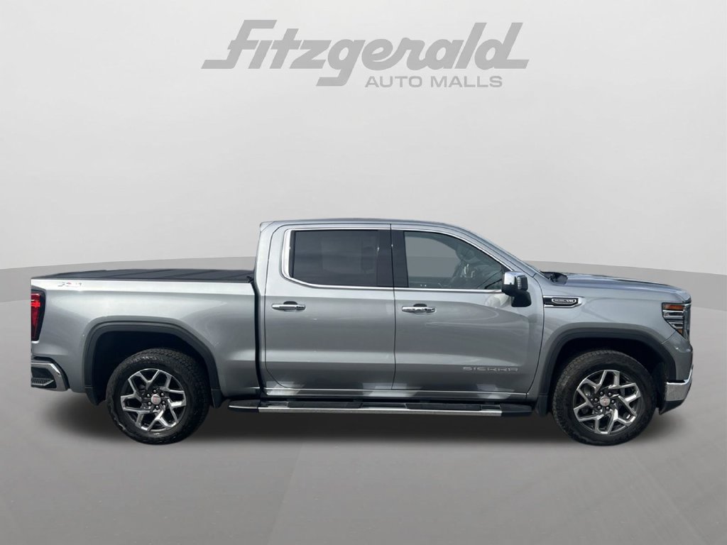 Used 2023 GMC Sierra 1500 SLT w/ SLT Premium Plus Package AWD/4WD image 2