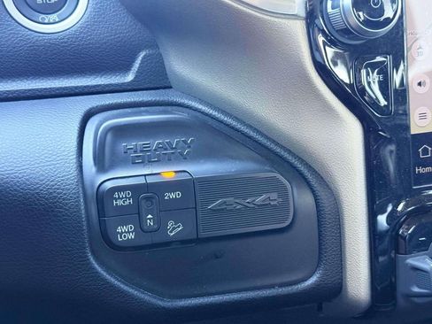 Used 2024 RAM 2500 Laramie w/ Cold Weather Group image 19