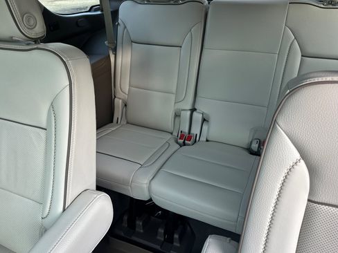 Used 2021 GMC Yukon Denali image 15