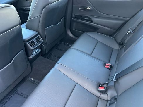 Certified 2025 Lexus ES 350 image 12