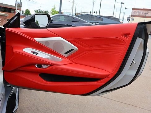 Used 2024 Chevrolet Corvette Z06 RWD image 9
