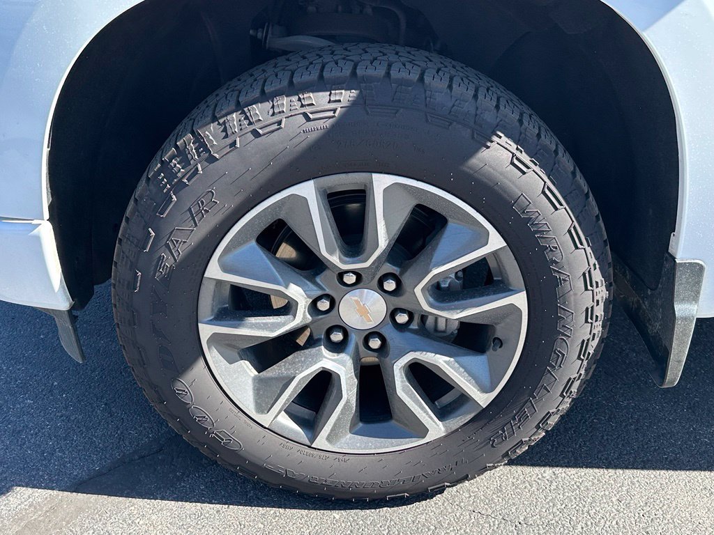 Certified 2024 Chevrolet Silverado 1500 RST w/ Z71 Off-Road Package AWD/4WD image 20