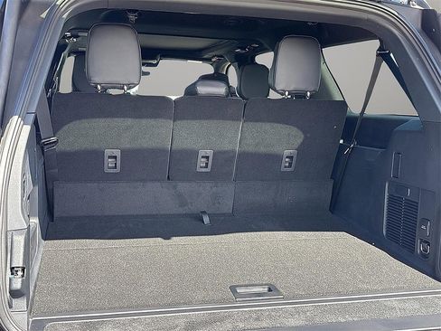 New 2026 Lincoln Navigator L Reserve w/ Jet Appearance Package image 7