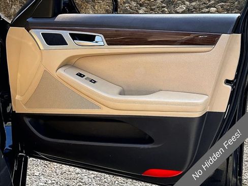 Used 2017 Genesis G80 3.8 RWD image 20