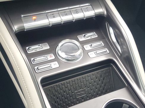 New 2026 Lincoln Nautilus Reserve w/ Jet Appearance Package AWD/4WD image 22