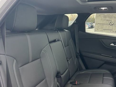 New 2025 Chevrolet Blazer LT w/ Midnight/Sport Edition image 43