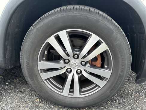 Used 2018 Honda Pilot EX-L image 10