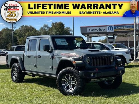 New 2025 Jeep Gladiator Mojave w/ Convenience Group image 1