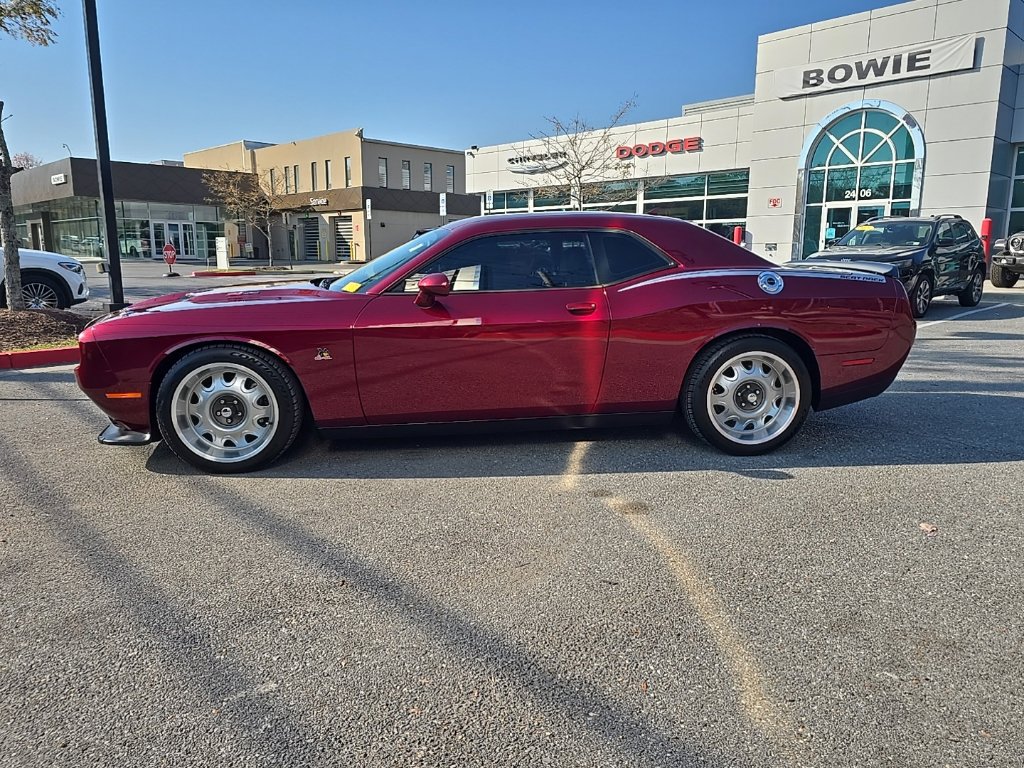 Used 2018 Dodge Challenger R/T Scat Pack RWD image 2