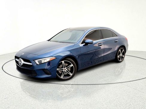 Certified 2022 Mercedes-Benz A 220 image 9