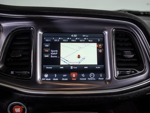 Used 2019 Dodge Challenger SRT Hellcat image 28