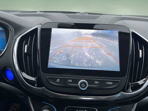 Certified 2017 Chevrolet Volt Premier w/ Driver Confidence II Package image 14