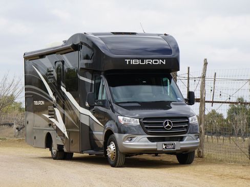 Used 2020 Mercedes-Benz Sprinter 3500 image 1