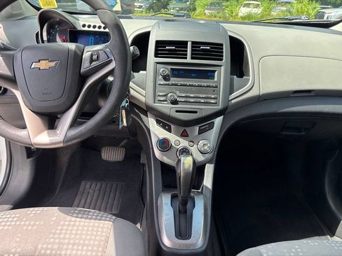 Used 2016 Chevrolet Sonic LS FWD image 15
