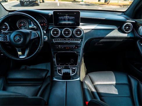 Used 2018 Mercedes-Benz GLC 300 4MATIC Coupe image 28