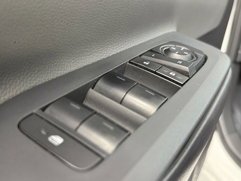 Used 2024 Toyota Prius LE image 14