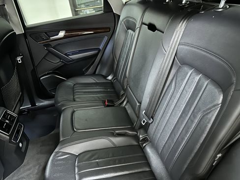 Used 2019 Audi Q5 2.0T Premium image 63