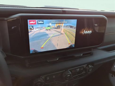 New 2026 Jeep Gladiator Mojave AWD/4WD image 23