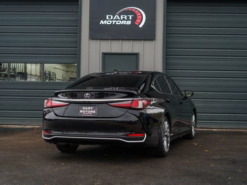 Used 2020 Lexus ES 300h Ultra Luxury image 7