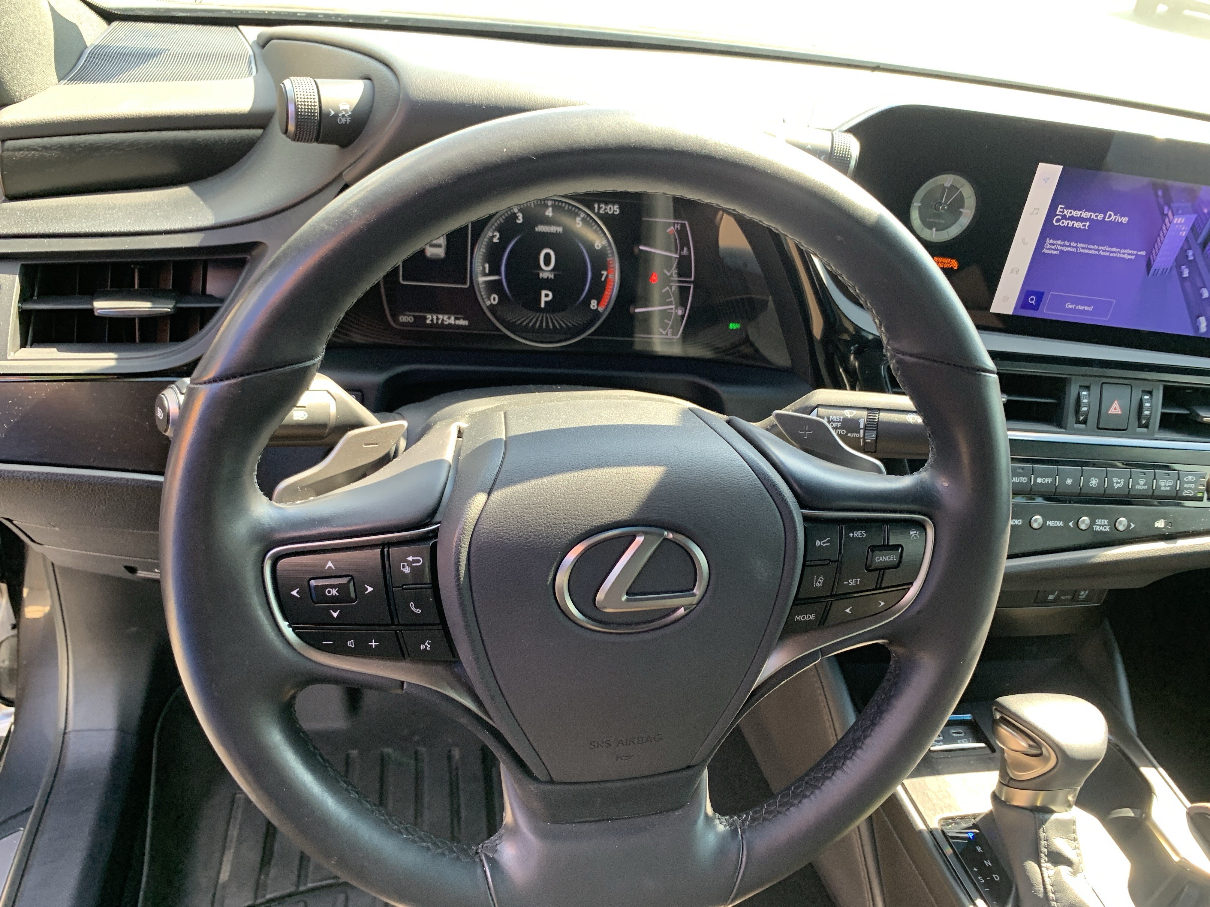 Used 2024 Lexus ES 350 w/ Premium Package FWD image 18