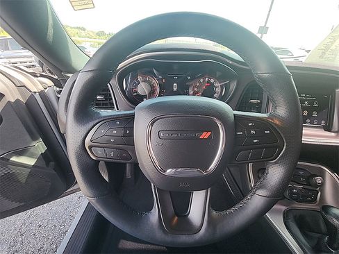 Used 2022 Dodge Challenger R/T w/ Blacktop Package image 17