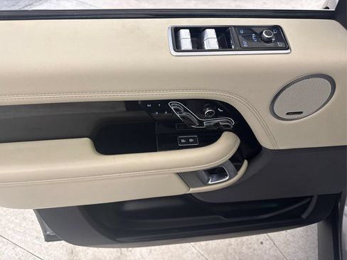 Used 2022 Land Rover Range Rover P525 Westminster Edition AWD/4WD image 32