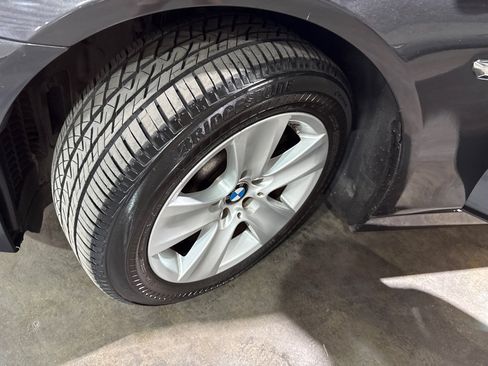 Used 2011 BMW 528i Sedan RWD image 19