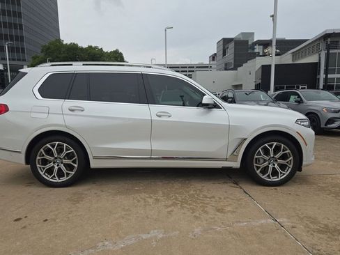 Used 2019 BMW X7 xDrive50i w/ Premium Package AWD/4WD image 3