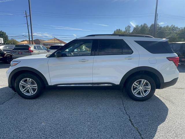 Certified 2023 Ford Explorer XLT w/ Equipment Group 202A AWD/4WD image 2