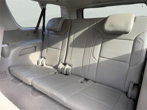 Used 2019 GMC Yukon XL SLT w/ Open Road Package image 23