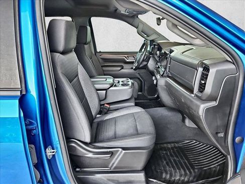 Used 2023 Chevrolet Silverado 1500 RST AWD/4WD image 20