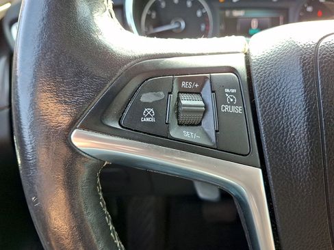 Used 2019 Buick Encore Preferred FWD image 17