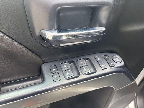 Used 2018 Chevrolet Silverado 1500 LT w/ All Star Edition image 12