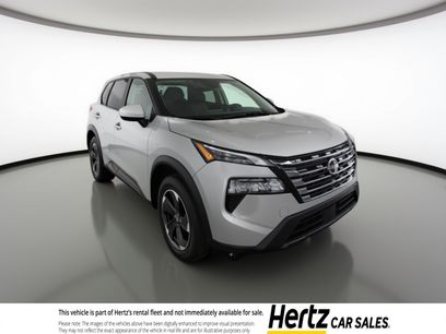 Used 2025 Nissan Rogue SV
