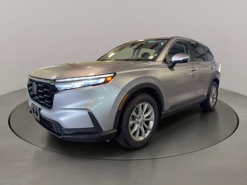Used 2023 Honda CR-V EX image 3