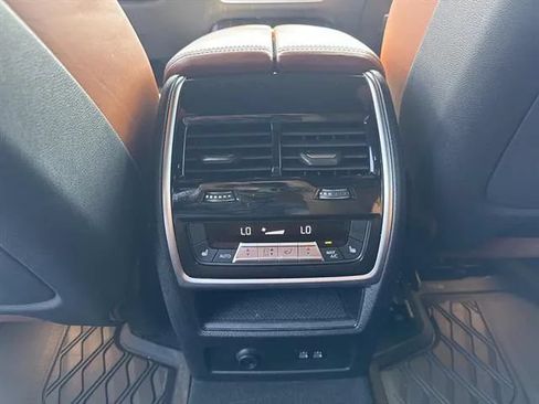 Used 2024 BMW X5 xDrive40i w/ Premium Package AWD/4WD image 15