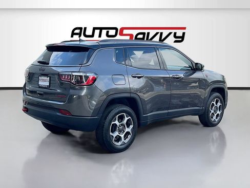 Used 2022 Jeep Compass Trailhawk AWD/4WD image 7