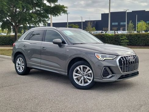 Certified 2021 Audi Q3 2.0T Premium Plus w/ Premium Plus Package image 33