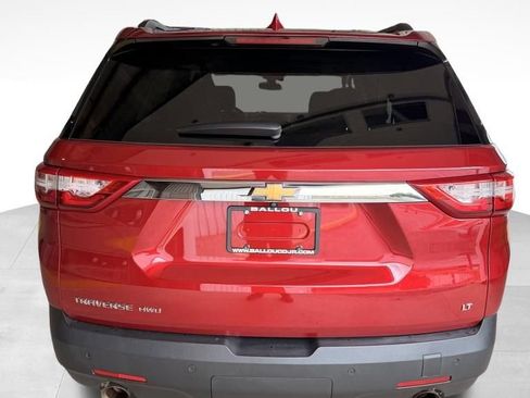 Used 2021 Chevrolet Traverse LT AWD/4WD image 4