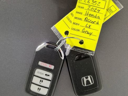 Used 2021 Honda Accord LX image 27