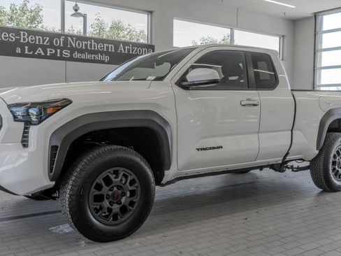 Used 2025 Toyota Tacoma PreRunner RWD image 3