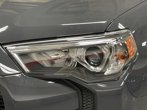 Certified 2024 Toyota 4Runner SR5 Premium image 6