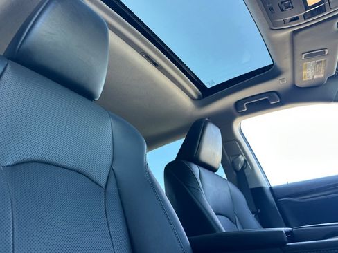 Used 2021 Lexus RX 450h AWD w/ Premium Package image 14
