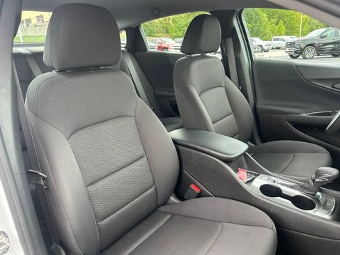Used 2023 Chevrolet Malibu LS FWD image 39